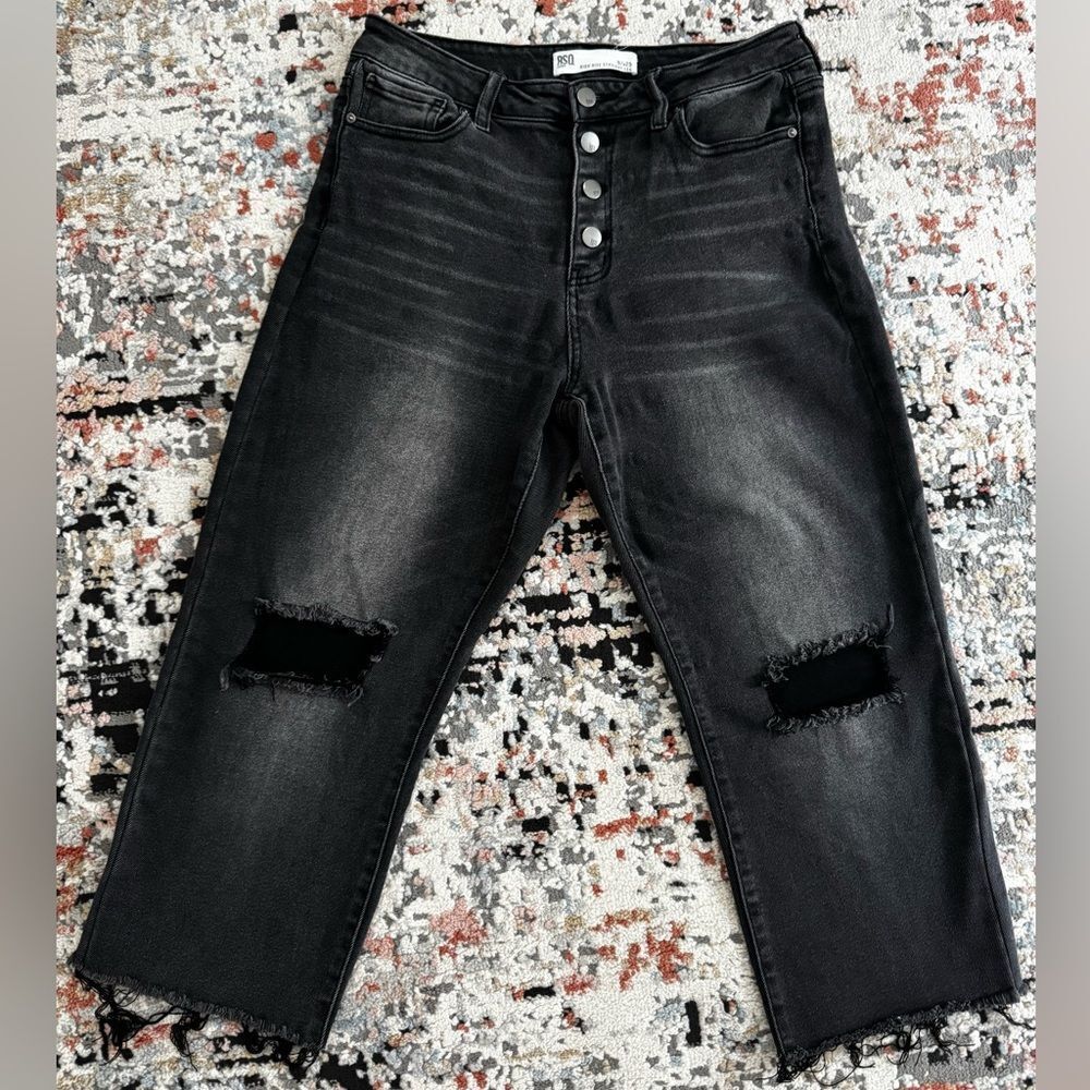 Black Distressed Button-Fly Jean Capris